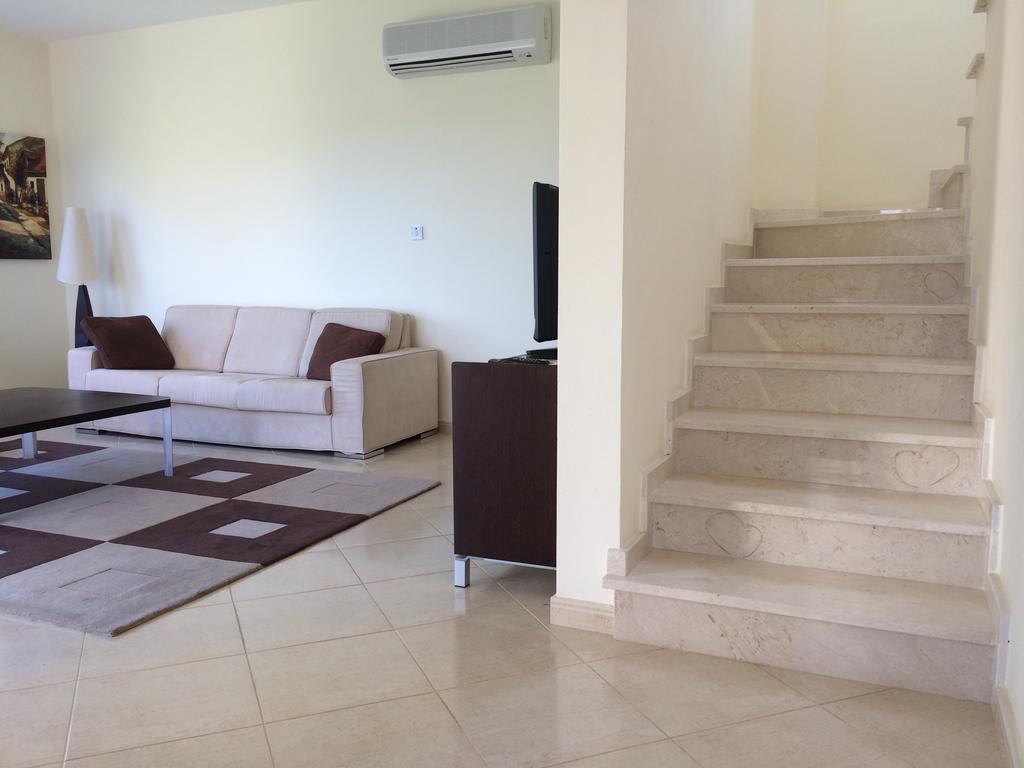 Villa Riverside Polis Habitación foto